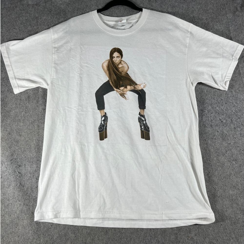 Vintage 90s Lady Gaga The Arm Artpop Concert Shirt Mens Large White Graphic Tee